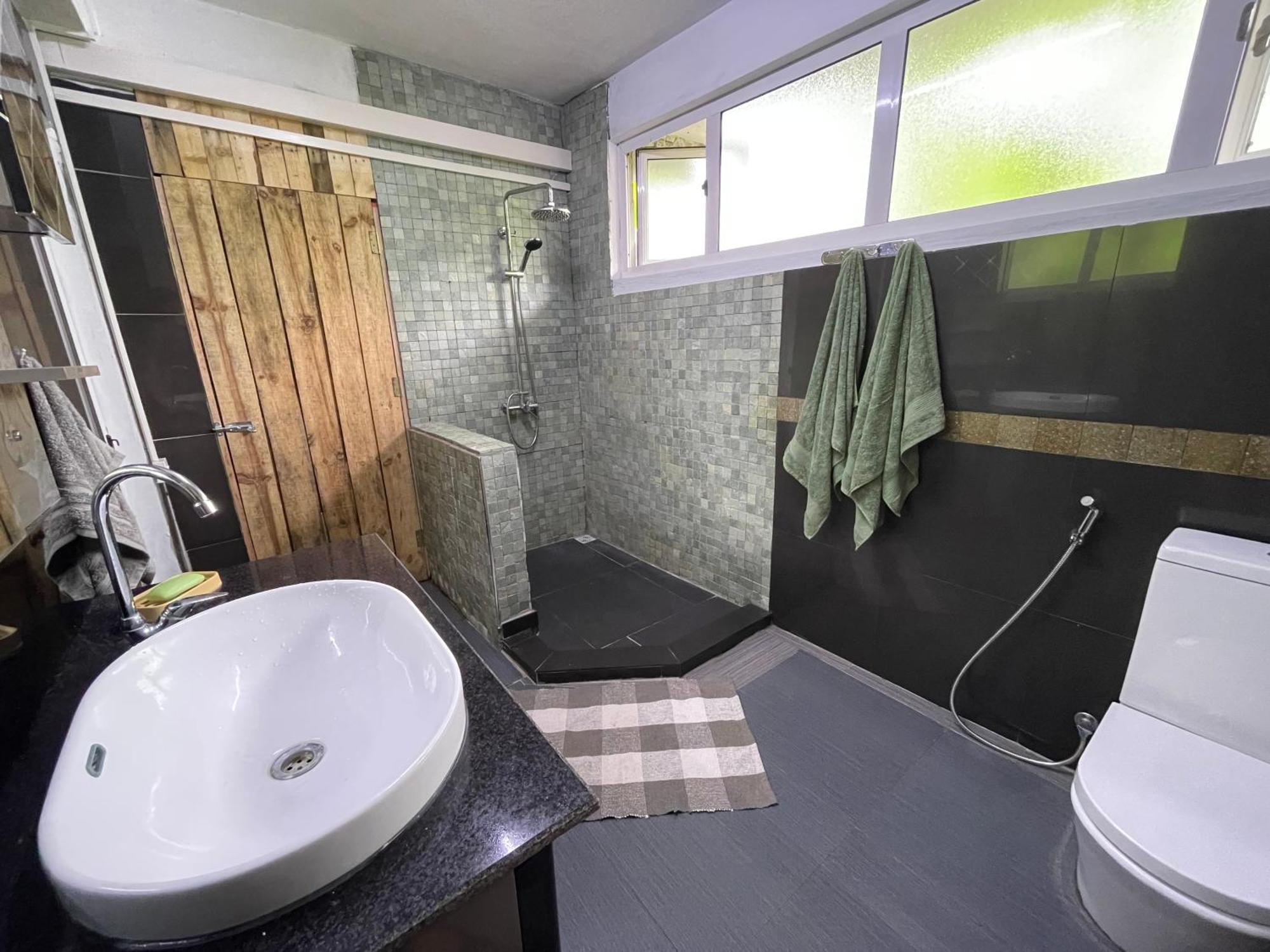Kowlessur Residence Surinam Bagian luar foto